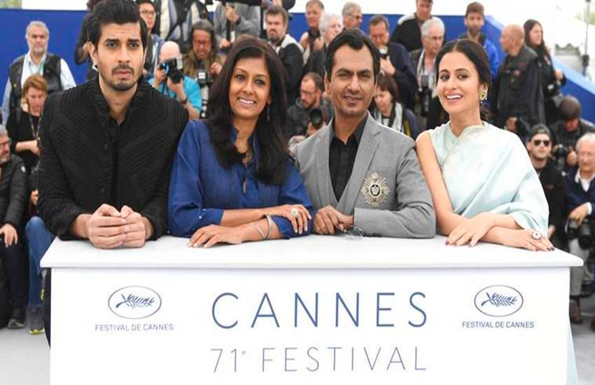 कान फिल्म फेस्टिवल में मंटो की टीम के साथ फिल्म की डायरेक्टर नंदिता दास।

सोर्स : इंडियन एक्सप्रेस
