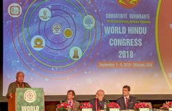 विश्व हिन्दू कांग्रेस में संघ प्रमुख मोहन भागवत का विरोध, प्रदर्शनकारियों को पीटा गया