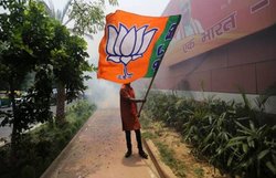 राजस्थान के कई नौकरशाह भी चुनावी जंग में कूदने को तैयार