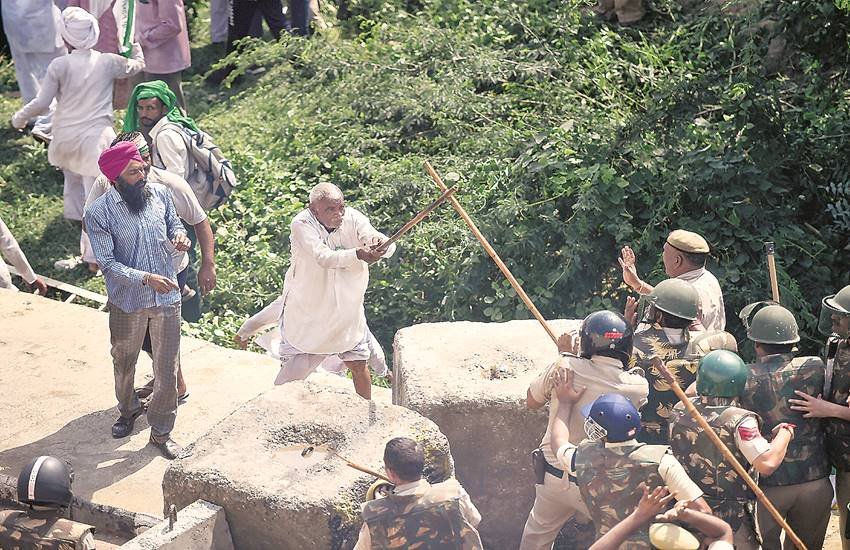 दिल्ली में किसानों के प्रवेश से शहर की यातायात व्यवस्था चरमरा न जाए, इसलिए उत्तर प्रदेश से लगने वाली सीमा पर पुलिस चौकियों में धारा 144 (निषेधाज्ञा) लागू कर लोगों को इकट्ठा होने से रोका गया। 