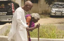 मुद्दाः समाज में बुजुर्गों की जगह