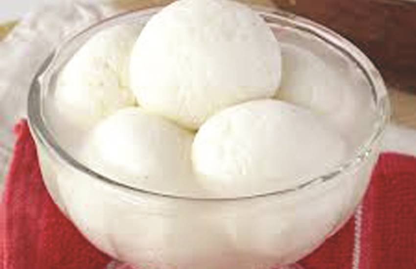 लड्डू के बाद रसगुल्ला सबसे लोकप्रिय भारतीय मिठाई है। लड्डू के बाद रसगुल्ला सबसे लोकप्रिय भारतीय मिठाई है।