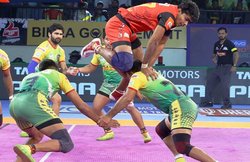 Pro Kabaddi 2018, Patna Pirates vs Bengaluru Bulls: आखिरी सेकेंडों में बेंगलुरू से हारा पटना