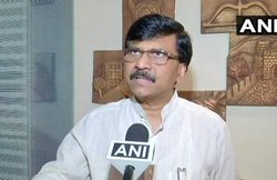 हमने कोर्ट से पूछ कर ढांचा नहीं गिराया था और न ही पाकिस्‍तान में मंदिर की मांग कर रहे: शिवसेना
