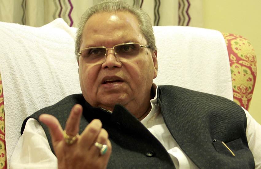 Jammu and Kashmir, Peace, Talks, Governor, SP Malik, Hurriyat, Pakistan, Toilet, Permission, JK, BJP, PDP, NC, State News, National News, India News, Hindi News