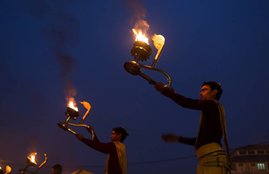 Karpur Gauram, Karpur Gauram mantra, Karpur Gauram read, Karpur Gauram importance, Karpur Gauram chant, Karpur Gauram shiva, Karpur Gauram benefits, Karpur Gauram shiva ji, religion news