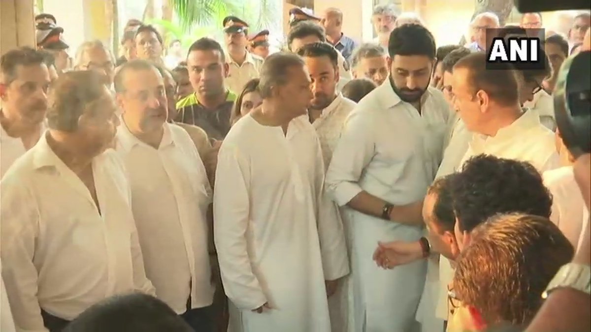"krishna raj kapoor, krishna raj kapoor dead, krishna raj kapoor death, krishna raj kapoor bollywood, raj kapoor wife, krishna raj kapoor dies, krishna kapoor, krishna kapoor death, krishna kapoor dead