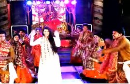 akshara singh, pawan singh, bhojpuri song