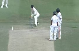 Batsman Azhar Ali, comical run out, pak vs australia