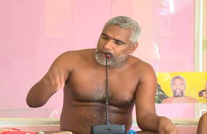 बिहार में जैन मुनि विप्रण सागर महाराज ने की आत्महत्या (फाइल फोटो) बिहार में जैन मुनि विप्रण सागर महाराज ने की आत्महत्या (फाइल फोटो)