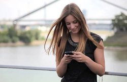Idea ने दुर्गा पूजा से पहले लॉन्च की 4G सर्विस, 10GB डेटा मिल रहा फ्री