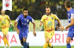 ISL 2018 Football, Kerala Blasters FC vs Mumbai City FC Football: अतिरिक्त समय में मुंबई ने गोल दाग केरल को बराबरी पर रोका
