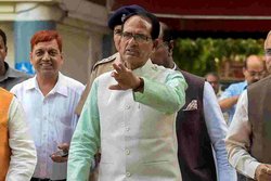 MP Election Ground Report: लोगों को शिवराज से बैर नहीं, पर एंटी-इनकंबेंसी से बीजेपी की खैर नहीं!