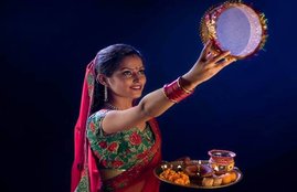 karwa chauth, karwa chauth 2018, karwa chauth 2018 date, karwa chauth 2018 date in india, karwa chauth kab hai, karwa chauth kitni tarikh ki hai, karwa chauth kis din hai, karwa chauth date 2018, karwa chauth puja vidhi, karwa chauth vrat katha, karwa chauth vrat vidhi, mehndhi designs, mehndi designs images, mehndi designs photots, karwa chauth news