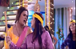 VIDEO: जब साड़ी पहन खेसारी लाल यादव ने दिखाया था जलवा, 4 करोड़ से ज्यादा बार देखा चुका है वीडियो