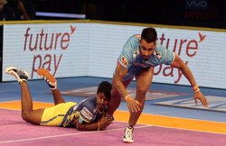 प्रो कबड्डी 2018, Tamil Thalaivas vs Bengal Warriors: बंगाल वॉरियर्स ने 36-27 से जीता टूर्नामेंट का अपना पहला मुकाबला