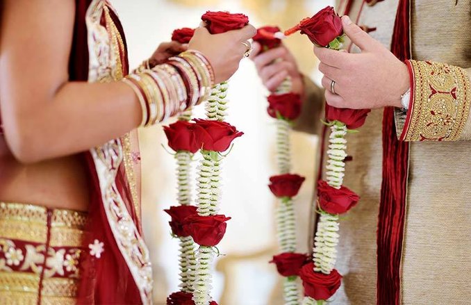 हिंदू धर्म में गौधूलि बेला को शादी के लिए क्यों माना गया है शुभ, जानिए