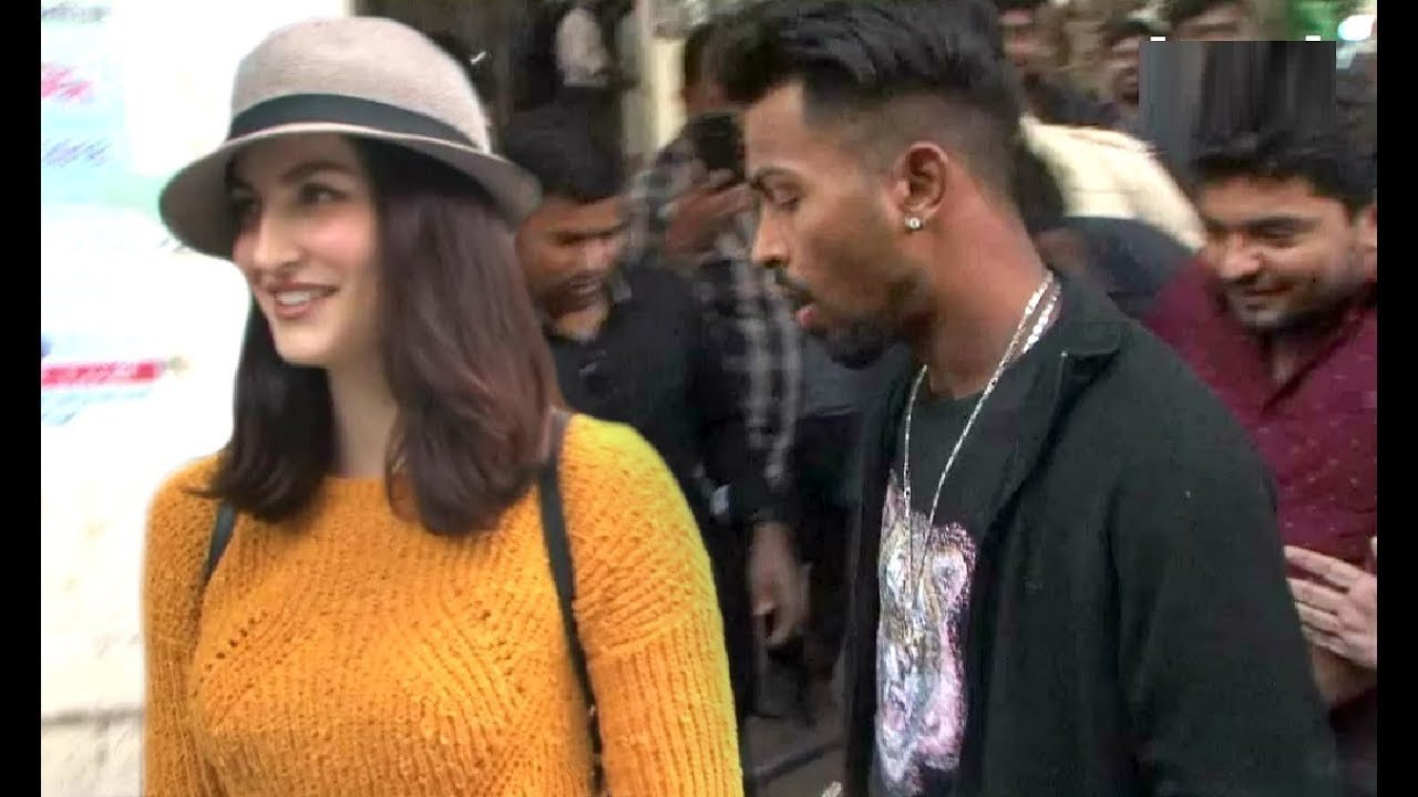 hardik pandya with elli avram, hardik pandya love affaire, hardik pandya happy birthday, hardik pandya birthday, hardik pandya cricket, hardik pandya love story, hardik pandya girl friend, hardik pandya latest pics