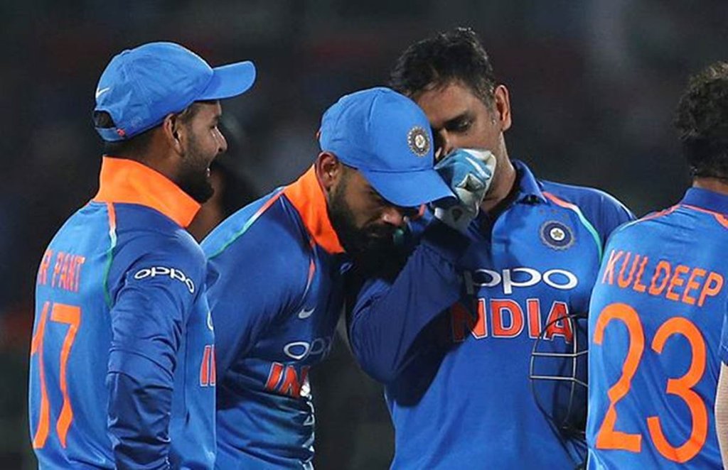 एमएस धोनी।(AP Photo/Aijaz Rahi)
