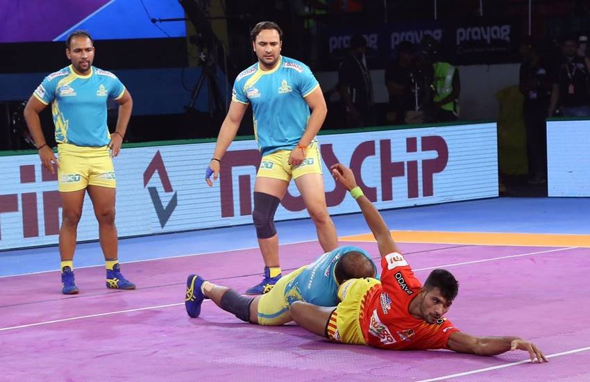 गुजरात फॉर्च्यून जायंट्स बनाम तमिल थलाइवाज।