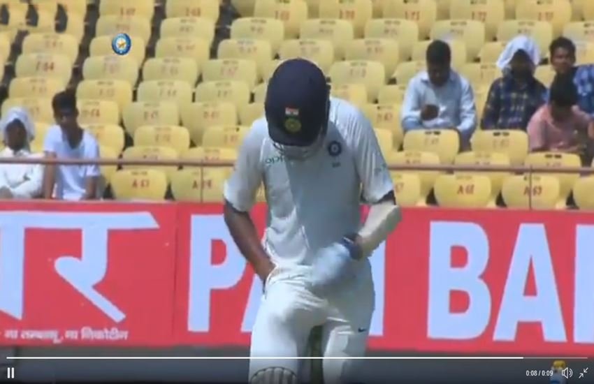 ind vs wi, ind vs wi 2018, ind vs wi live, ind vs wi live score, ind vs wi live match, india vs west indies, india vs west indies live score, india vs west indies live match, india vs west indies live, india vs west indies 2018 schedule, india vs west indies match, india vs west indies schedule 2018, Beating Rajkot heat, Cheteshwar Pujara and Prithvi Shaw with water bottle, watch this video, Rajkot heat, Cheteshwar Pujara and Prithvi Shaw with water bottle, watch this video