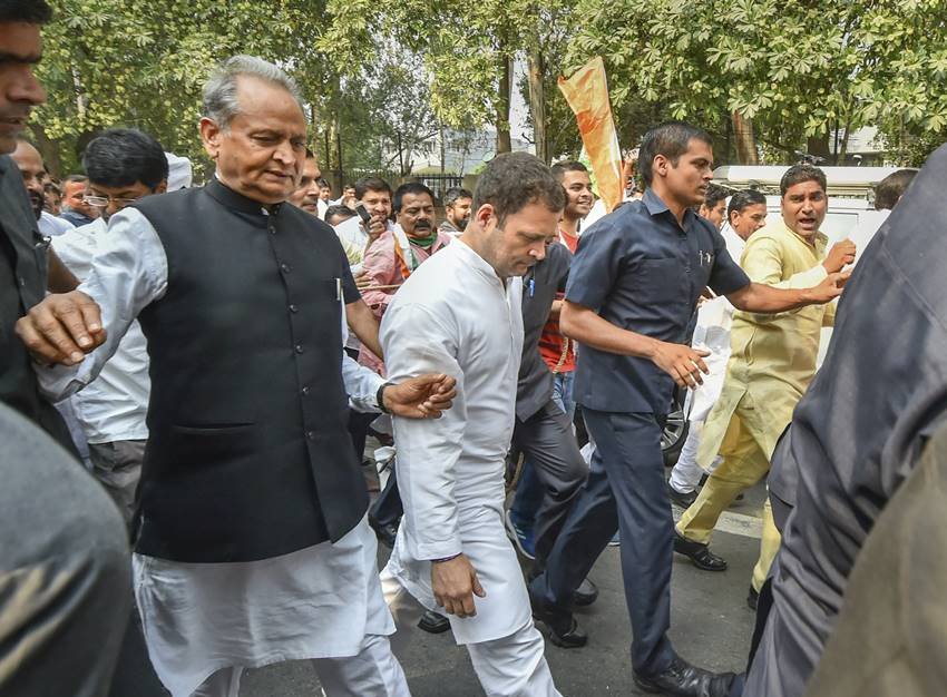 bi, alok verma, rakesh asthana, congress protest, cbi protest live updates, central bureau of investigation, sc cbi hearing, cbi vs cbi, cbi case, cbi latest news, cbi news, cbi director alok verma, cbi director, cbi director alok verma news, cbi issue, cbi feud, cbi today news, cbi hearing supreme court, supreme court cbi, supreme court cbi news