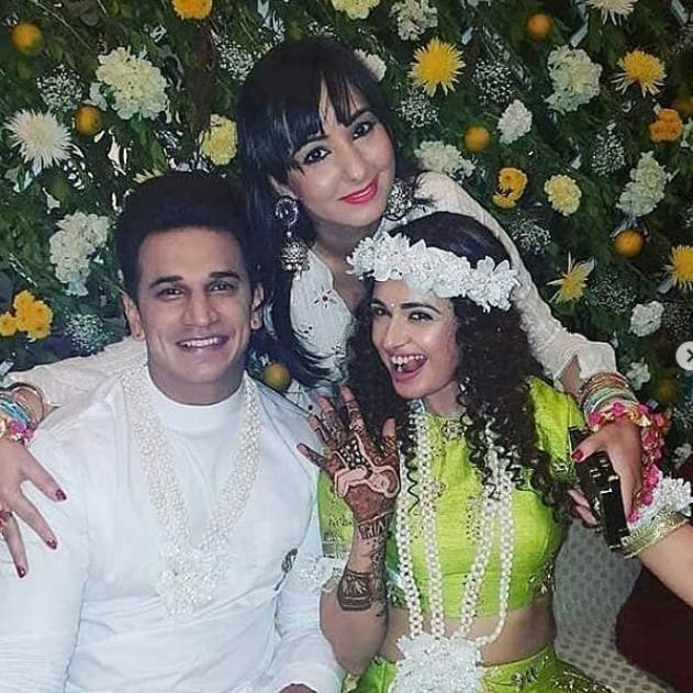 Mehendi Celebration, Yuvika Chaudhary Mehendi Celebration, Mehendi Celebration of Yuvika Chaudhary, Bigg Boss ex Contestans Yuvika Chaudhary, Bigg Boss ex Contestans Prince Narula, bigg boss winner Prince Narula, Prince Narula, Prince Narula after in long term relatonship with yuvika, Prince Narula turn in to getting married, entertainment news, bollywood news