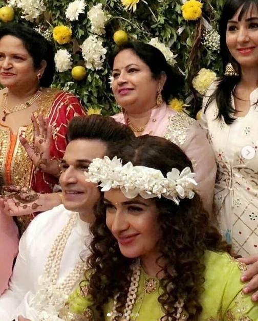 Mehendi Celebration, Yuvika Chaudhary Mehendi Celebration, Mehendi Celebration of Yuvika Chaudhary, Bigg Boss ex Contestans Yuvika Chaudhary, Bigg Boss ex Contestans Prince Narula, bigg boss winner Prince Narula, Prince Narula, Prince Narula after in long term relatonship with yuvika, Prince Narula turn in to getting married, entertainment news, bollywood news