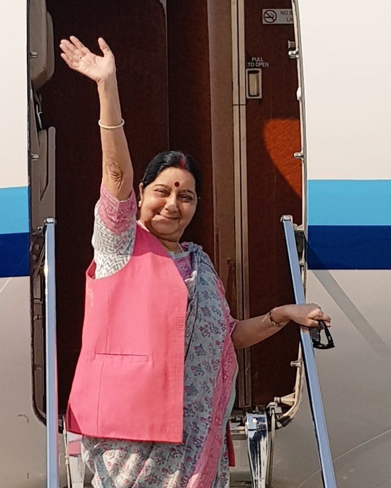 Sushma Swaraj,milkha singh,swaraj retirement,Swaraj Kaushal,sushma swaraj husband, sushma swaraj lovestory, sushma swaraj marriage