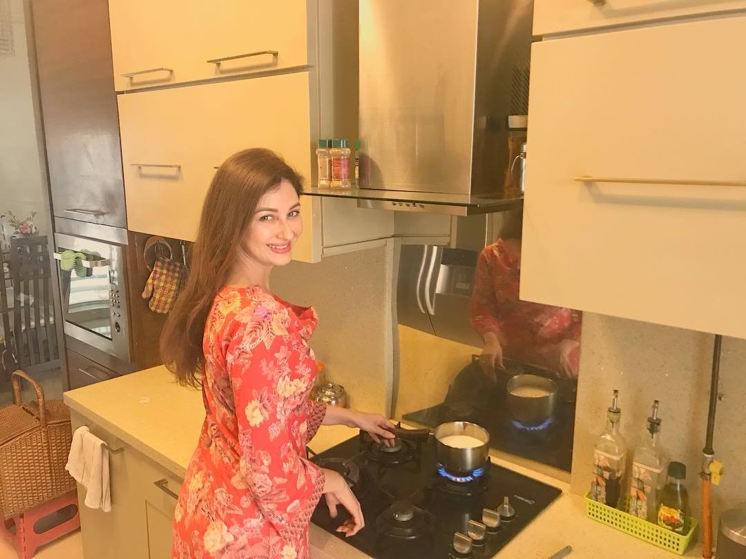 saumya tandon, saumya tandon baby, saumya tandon pregnant, saumya tandon pregnancy, saumya tandon first child, saumya tandon latest, saumya tandon latest news, saumya tandon baby bump, saumya tandon gallery, saumya tandon jansatta photos, saumya tandon latest pics, saumya tandon movies, saumya tandon tv show