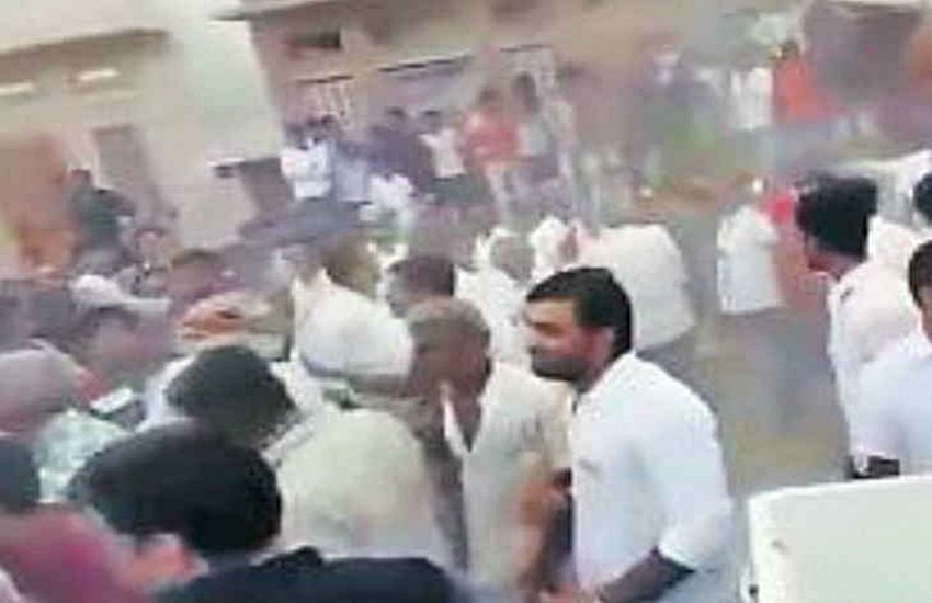 राज्यसभा सांसद रामनारायण डूडी के संबोधन के दौरान हुआ हंगामा, फोटो सोर्स- सोशल मीडिया