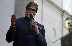 यूपी के 70 किसानों का कर्ज चुकाएंगे अमिताभ, मुलाकात कर सौंपेंगे बैंक का पत्र