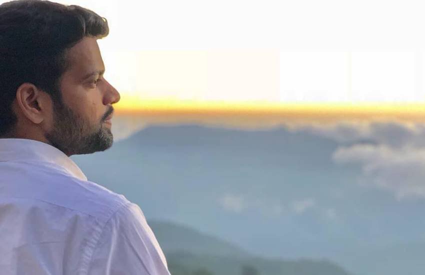 डूसू अध्यक्ष अंकिव बसोया ने अपने पद से इस्तीफा दे दिया है। उन्हें अखिल भारतीय विद्यार्थी छात्र (एबीवीपी) ने ऐसा करने को कहा था। (Image source: Faceboo/Ankiv Baisoya)