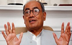 भगवान भी नहीं चाहेंगे कि विवादास्पद जगह बने राम मंदिरः दिग्विजय सिंह
