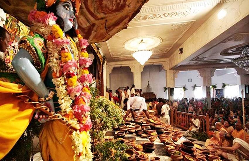 govardhan puja, govardhan puja parikrama, govardhan puja 2018, govardhan puja muhurat, govardhan puja vidhi, govardhan puja vidhi in hindi, govardhan puja shubh muhurat, govardhan puja time, govardhan puja today time