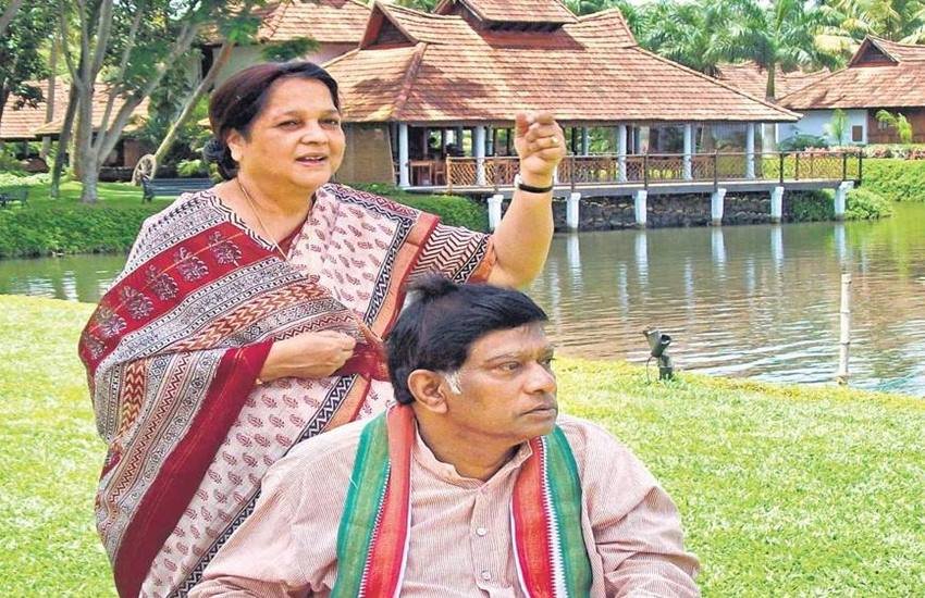 छत्तीसगढ़: रेनू जोगी और अजित जोगी 
फोटो सोर्स - न्यू इंडियन एक्सप्रेस 