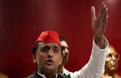 उत्‍तर प्रदेश में बनने से पहले ही बिखरा महागठबंधन! अखिलेश यादव ने कांग्रेस से मांगा 42 साल का हिसाब