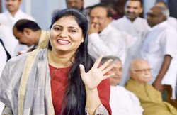 भाषण के दौरान बिगड़ी केंद्रीय मंत्री की तबीयत, अस्पताल में करवाना पड़ा भर्ती