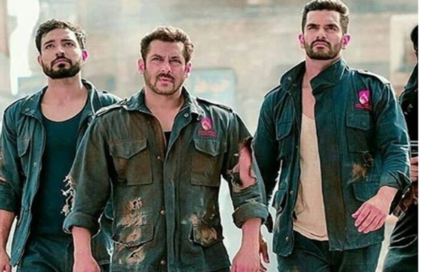 सलमान फिलहाल फिल्म भारत की शूटिंग में बिज़ी हैं।
सोर्स : इंस्टाग्राम