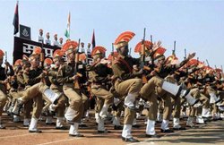 CISF दे रहा है ग्रेजुएट्स को नौकरी हासिल करने सुनहरा मौका! जानें डिटेल्स और जल्दी करें आवेदन