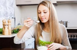 Curd And Sugar, Curd And Sugar eating, Curd And Sugar benefits, Curd And Sugar for work, Curd And Sugar facts, Curd And Sugar auspicious, Going For New Work, religion news