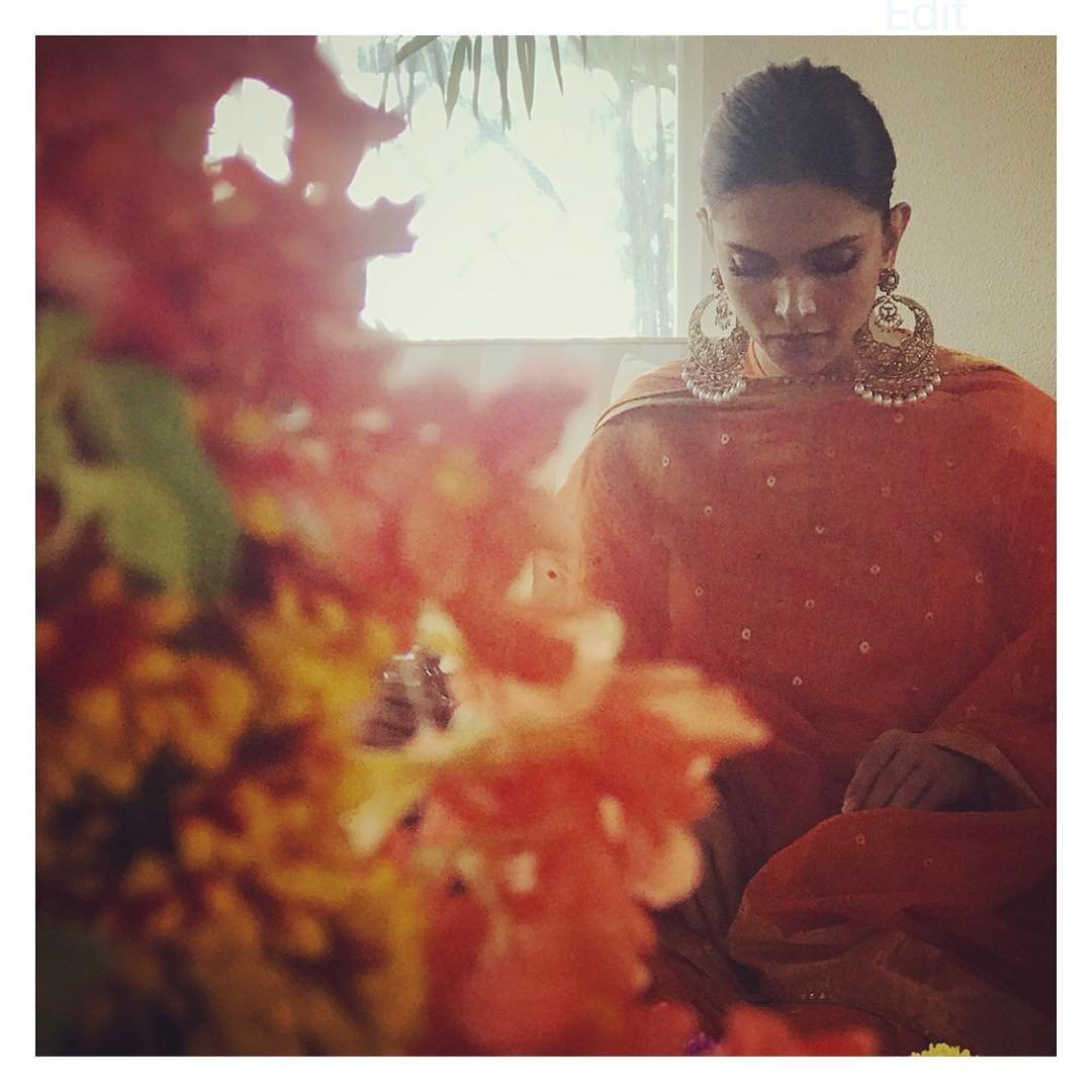 deepika padukone, deepika padukone nandi puja, deepika padukone wedding photos, deepika padukone marriage, ranveer singh, ranveer deepika wedding, ranveer deepika getting married, ranveer deepika marriage, ranveer deepika wedding date, ranveer deepika wedding details, ranveer deepika wedding lake como, ranveer deepika wedding news, ranveer deepika, ranveer singh deepika padukone relationship, ranveer deepika latest news