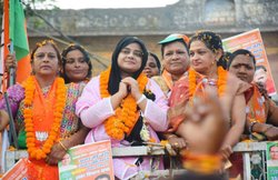 Madhya Pradesh Elections: क्या पिता की हार का बदला ले पाएगी BJP की एकमात्र मुस्लिम उम्मीदवार?