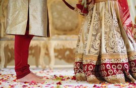 Bride And Bridegroom, Bride And Bridegroom marriage, Bride And Bridegroom wedding, Bride And Bridegroom sat fere, Seven Round, Seven Round in marriage, Seven Round in hindu, religion news