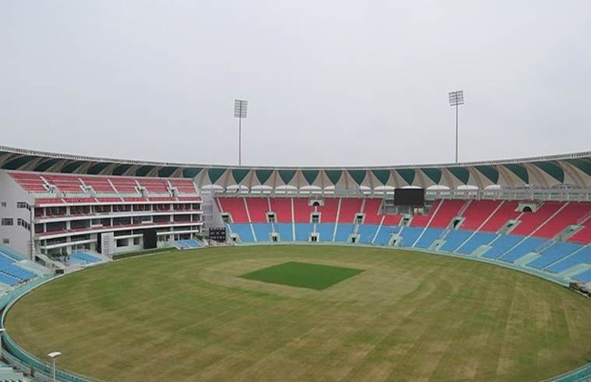 UP: ekana international cricket stadium lucknow, first international match -24 साल बाद लखनऊ में इंटरनेशनल क्रिकेट मैच, अब अटल के नाम से जाना जाएगा इकाना स्टेडियम - Jansatta