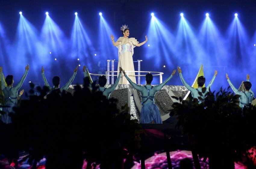hockey world cup, hockey world cup 2018, hockey world cup opening ceremony, shah rukh khan, srk, madhuri dixit, ar rahman, hockey world cup opening ceremony live, hockey world cup 2018 opening ceremony, hockey world cup opening ceremony 2018, hockey world cup opening ceremony live, hockey world cup opening ceremony 2018 live