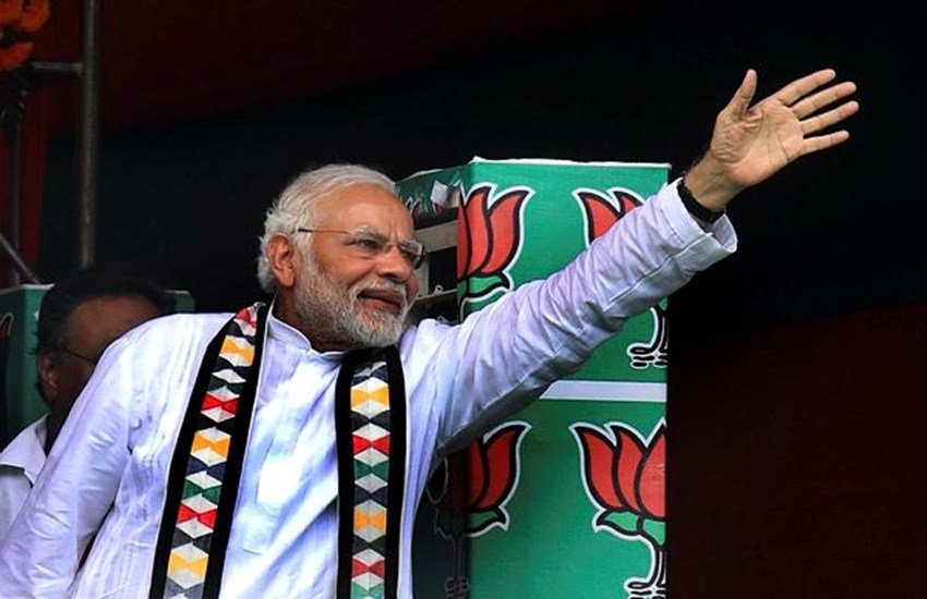 ओपिनियन पोल के मुताबिक 2019 में भी मोदी के साथ रहेगा गुजरात.(एक्सप्रेस फोटो: पार्था पॉल) ओपिनियन पोल के मुताबिक 2019 में भी मोदी के साथ रहेगा गुजरात.(एक्सप्रेस फोटो: पार्था पॉल)