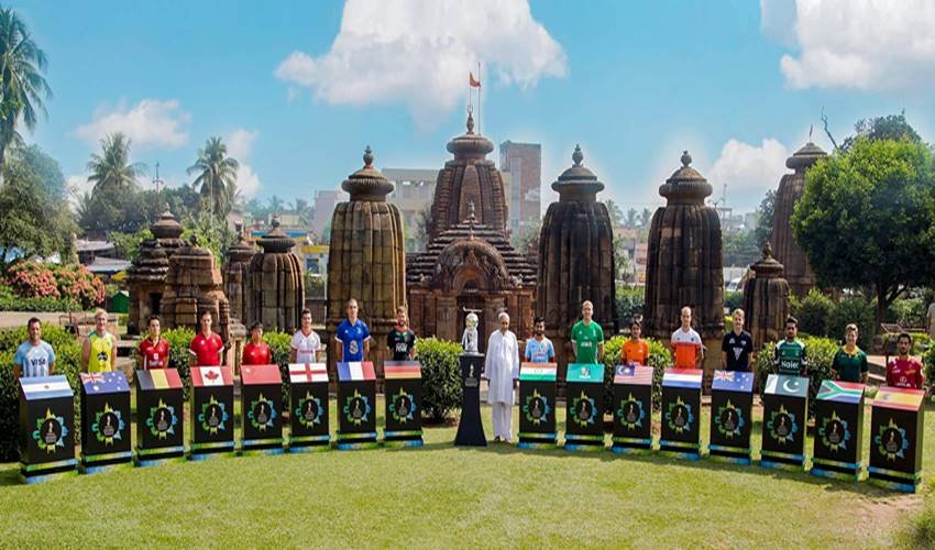 hockey world cup, hockey world cup 2018, hockey world cup opening ceremony, shah rukh khan, srk, madhuri dixit, ar rahman, hockey world cup opening ceremony live, hockey world cup 2018 opening ceremony, hockey world cup opening ceremony 2018, hockey world cup opening ceremony live, hockey world cup opening ceremony 2018 live