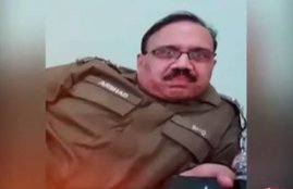 pakistan, police officer, suspend