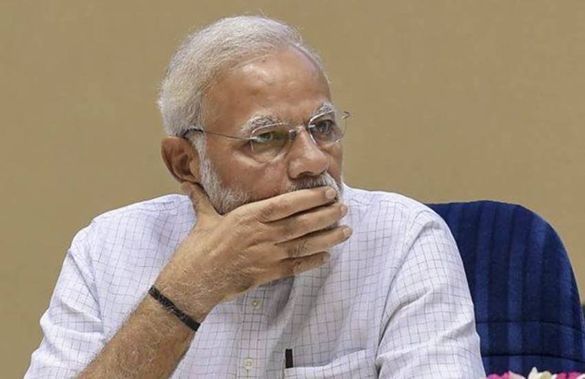 (फोटो सोर्स- पीटीआई)
नरेंद्र मोदी ने न्यायाधीश द्वारा आयोजित रात्रिभोज में भाग लिया। (फोटो सोर्स- पीटीआई)
नरेंद्र मोदी ने न्यायाधीश द्वारा आयोजित रात्रिभोज में भाग लिया।